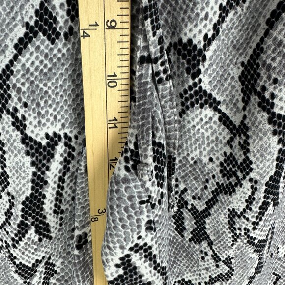 EXPRESS WOMEN'S HIGH RISE SNEAKSKIN PRINT CUFFED ANKLES JOGGER PANTS SIZE M - Picture 8 of 12